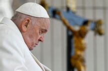 Papa Francisco: o décimo primeiro ano de pontificado marcado pela dor das guerras