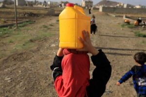 Nove anos de guerra no Iêmen, Unicef: 10 milhões de crianças precisam de ajuda