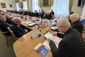 Comece: ampliar a UE para outros países, uma “forte mensagem de esperança”