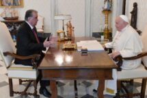 Presidente do Tadjiquistão recebido pelo Papa no Vaticano