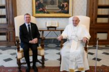 O presidente da Letônia em audiência com o Papa