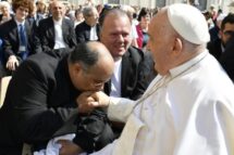 Papa: é responsabilidade dos adultos formar as crianças nos valores humanos do esporte