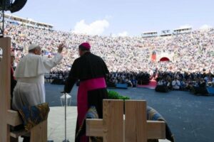 O Papa: os acordos de paz devem nascer da realidade, não de ideologias