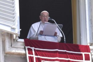O Papa: Deus cuida de nós com a confiança de um Pai, e espera de nós boas obras