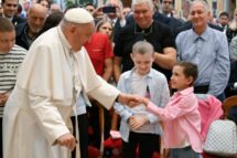 Papa ao Círculo São Pedro: intensificar caridade no Jubileu, com proximidade e sem holofotes