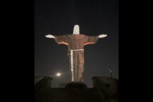 Cristo Redentor com o hábito franciscano de Frei Galvão