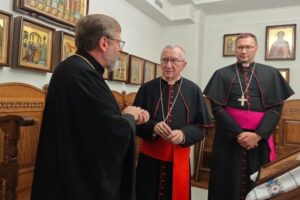 Parolin: minha presença na Ucrânia traz “ao vivo” a proximidade do Papa