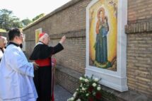 Mosaico de “Nossa Senhora da Paz” coreana inaugurado nos Jardins Vaticanos