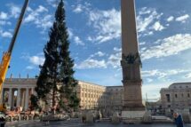 Presépio e pinheiro na Praça São Pedro serão inaugurados em 7 de dezembro