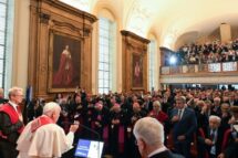 O Papa: precisamos de cultura que não seja “sectária” nem se coloque acima dos outros