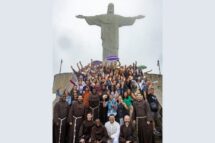 Família Franciscana realiza II Caminhada ao Cristo Redentor