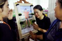 Papa envia telegrama de pesar a Bangkok pelas vítimas do incêndio em ônibus escolar