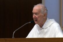 Padre Radcliffe: nunca tapar os ouvidos para as perguntas complexas