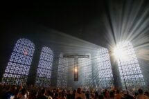 Deus nos procura e provoca sede dele em nós