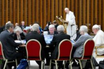 Sínodo, Radcliffe: liberdade para falar com coragem e acolher o trabalho da Providência