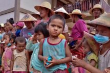 Em Mianmar, aumentam assassinatos em massa cometidos pelo exército