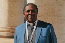 Dom Nkea: África é um terreno fértil para a sinodalidade