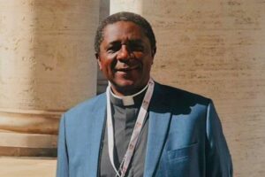 Dom Nkea: África é um terreno fértil para a sinodalidade