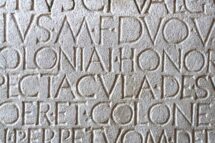 De Nonno: do Papa um elogio ao latim, língua da memória