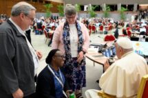 Discernimento comunitário nas dioceses para aplicar as conclusões do Sínodo