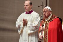 O Papa recorda cardeais e bispos falecidos: pastores e modelos do rebanho do Senhor