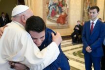 Papa aos seminaristas: cultivem a proximidade e o serviço ao povo de Deus