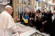 Papa: as ideologias são inimigas da educação. Aprendamos com a curiosidade das crianças