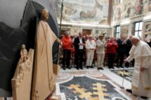 O Papa: promover a paz sem desanimar, mesmo diante dos fracassos