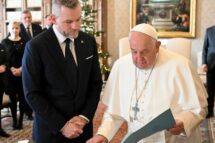 Francisco recebe em audiência o presidente da Eslováquia