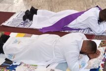Diocese de Mindelo  – Mais um sacerdote e um diácono transitório