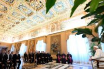 O Papa a seminaristas: caminhemos juntos como peregrinos da esperança