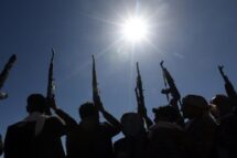 Francisco: chega de colonizar os povos com armas