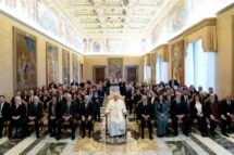 O Papa: prosseguir com esperança no caminho da generosidade