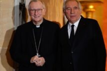 Cardeal Parolin na França: é necessária uma laicidade dinâmica e em evolução
