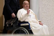 Papa: aprendamos com Maria a confiar e acolher a Palavra de Deus