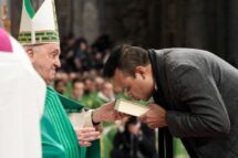 Papa Francisco: o Evangelho é nosso alimento cotidiano