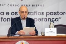 Cardeal Fernández no curso para os bispos no Rio de Janeiro