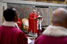 Parolin à Rota Romana: calma e paciência dos juízes diante dos acontecimentos humanos dolorosos
