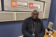 D. António Jaca: “Num mundo virado para sistemas de morte e guerras, comunicar a esperança”