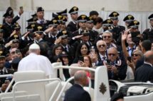 Brasileiros participam de Jubileu das Forças Armadas, Polícia e Segurança