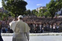 O Papa: a universidade deve ser inclusiva, lentidão para compreender e mudar
