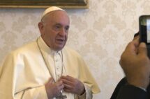 A presença do Papa também no YouTube