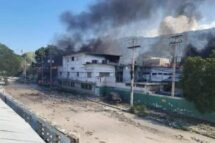 Haiti: incendiado o Hospital de Porto Príncipe