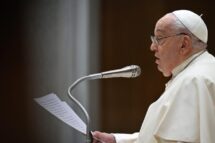 O Papa: ajudar os jovens a se realizarem com base na verdade, na bondade e na beleza