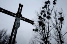 Assassinato de sacerdote polonês choca comunidade. Ex-policial confessa crime