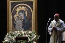 Cardeal Reina: como peregrinos de esperança, rezemos pelo Papa