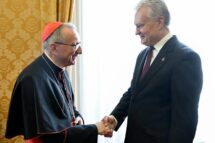 Vaticano: cardeal Parolin recebe em audiência o presidente da Lituânia