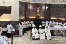 Dom Januário Nhangumbe celebra os 50 anos do seu Episcopado