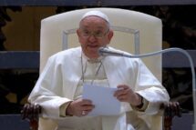 O Papa: em Jesus encontramos a esperança para mudar nossas vidas