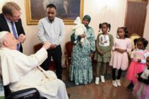 Com licença, obrigado, desculpa: palavras de esperança do Papa